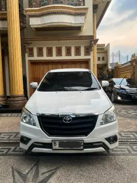 Toyota Kijang Innova 2.5 G AT DIESEL