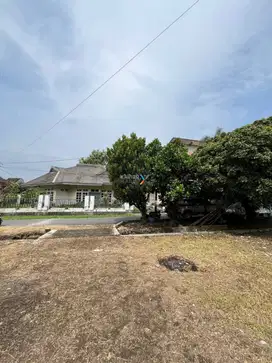 Dijual Tanah Strategis Hook di Jalan Bunga-Bunga, Soehat Malang