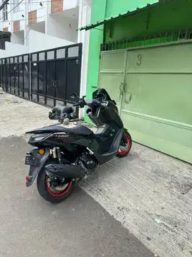 Nmax turbo standar 2025
