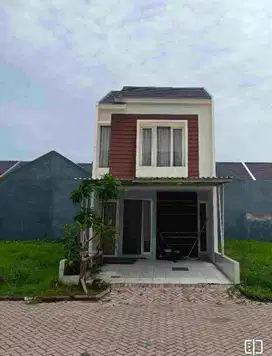 Dijual Rumah 2 lantai jade hamlet