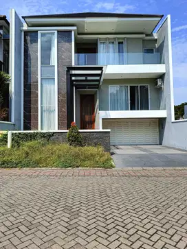 Cluster Raffles Garden Citraland Surabaya