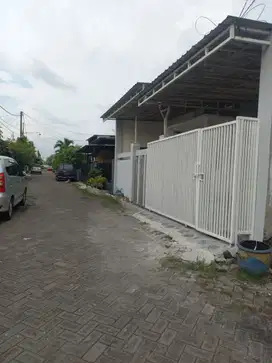 DIJUAL RUMAH RIVER VIEW DEKAT PONDOK CHANDRA