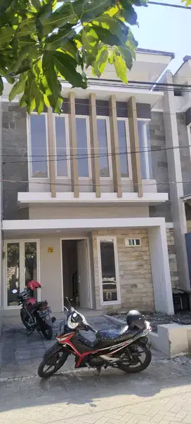 Dijual Rumah Siap Huni Green Semanggi