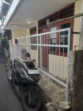 rumah kontrakan jelambar 3 kamar tidur