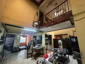 Rumah Nyaman Luas 325 Mtr Sayap Buah Batu Dekat Tengah Kota