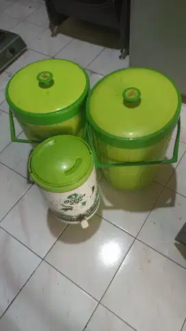 borongan 2 termos nasi Maspion 30L n termis air