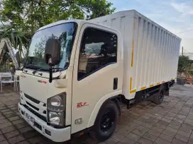 Truk Isuzu Elf Gigamax Engkel Long Full Box Besi Model Container 2018