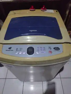 Mesin cuci 1 tabung, sudah di manual .merk Samsung. Normal,siap pakai.