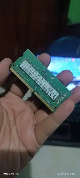 RAM COPOTAN MERK SK HYNIX 8 GB DDR4 2400MHz