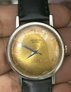 Jam tangan universal