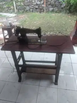 Mesin Jahit klasik Dynamo