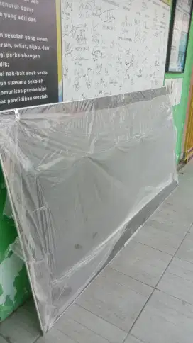 Papan tulis baru wa