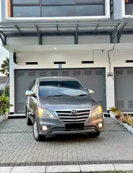 Mulus Terawat! Toyota Kijang Innova 2.5 G Manual Diesel Warna Abu 2010