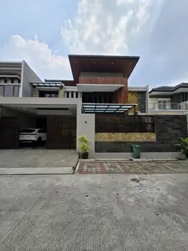 Dijual Rumah Modern Siap Huni Dalam Komplek Duren Sawit Jakarta Timur