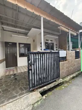 Rumah Secondary Minimalis Murah Akses Masuk Motor DI Kebagusan Jaksel