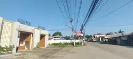 Rumah sudah Bonus Tembok Dapur dan meja Dapur