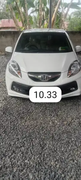 Mobil Brio Satya E