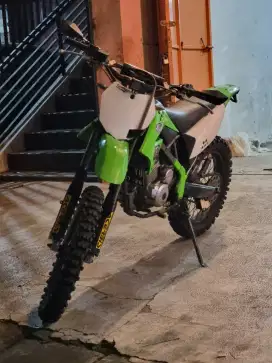 Kawasaki KLX 150cc mulus terawat full set jual cepat bisa tuker tambah