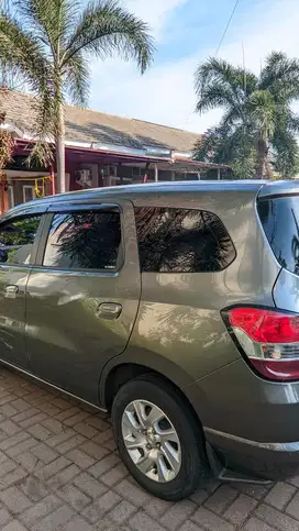 Chevrolet Spin 2013 Bensin