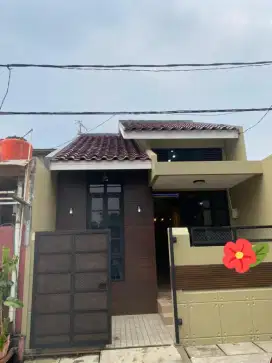 Rumah Bagus + Mezanin di Villa Mutiara Bogor 1, Kota Bogor