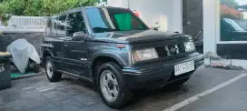 Suzuki Escudo NOMADE istimewa