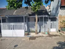 Di sewakan rumah dekat bandara..