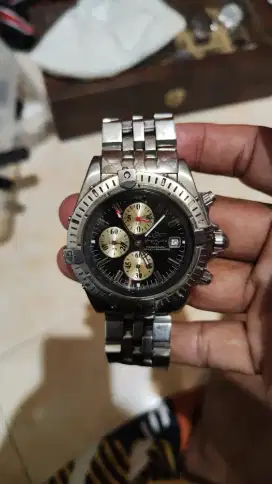 Jam tangan bretling