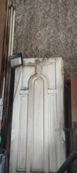 Daun pintu Kayu kamper