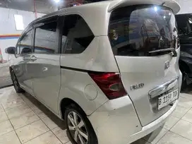 Honda Freed 2011 Bensin
