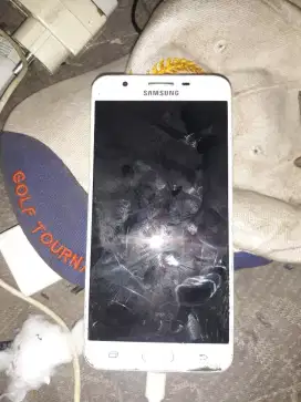 Samsung J7 prime matot