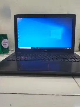 ASUS ROG GL552J
