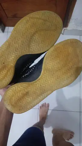 Sepatu Basket DBOOK Hallowen limited size 45 Nego