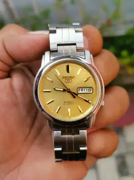 Jam tangan seiko automatic