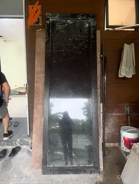 Pintu allumunium ykk