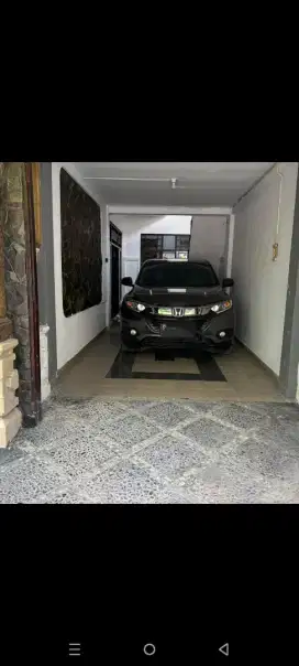 Dijual rumah lantai 2 di pemogan denpasar luas tanah 1,5 are