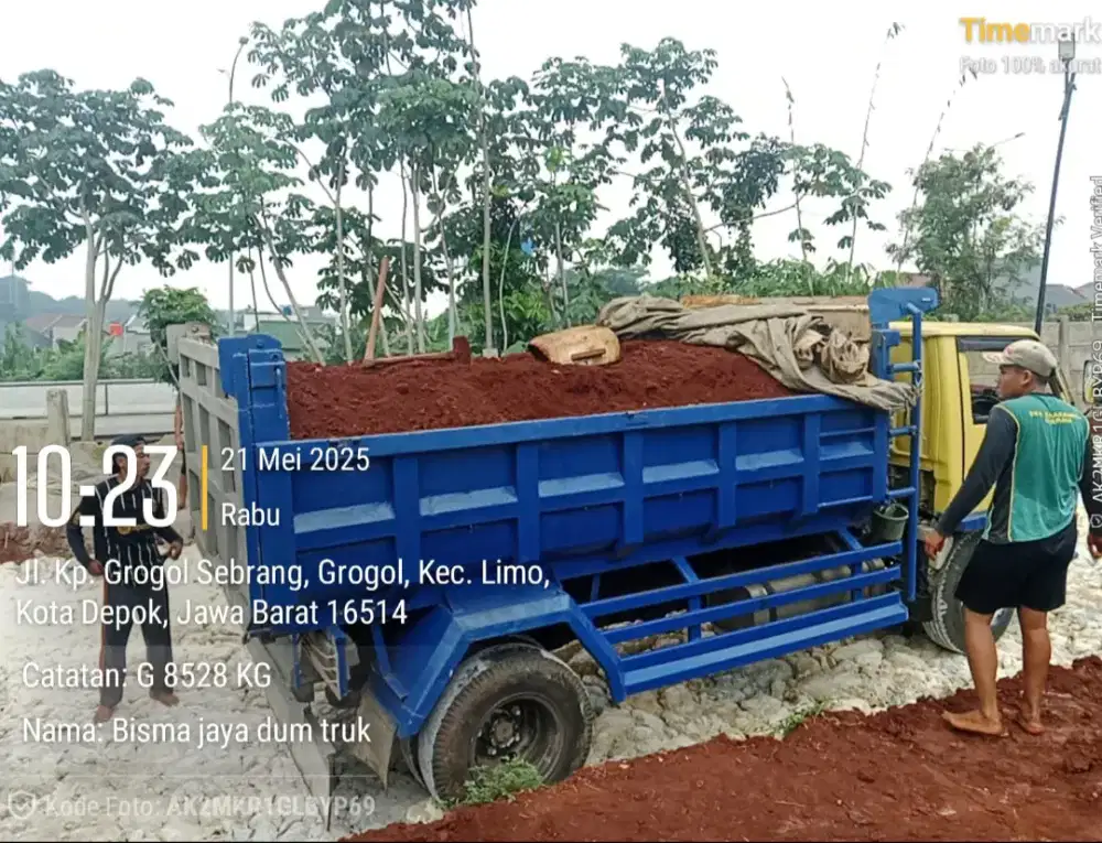 Jasa buang puing, sampah proyek, tanah merah, urugan dll