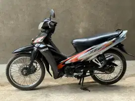 Vega R hitam mulus