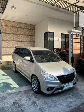 Dijual Innova G diesel matic 2011 fullspek