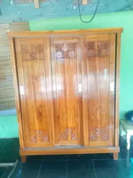 Lemari jati sleding