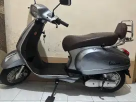 dijual motor listrik type U winfly , thn 2023 kondsi msh bgs
