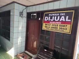 Rumah Strategis Pinggir Jalan, Mudah Diakses dan Terjangkau,Siap Huni!