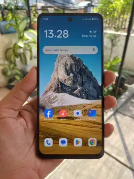 Realme 13 5g ram 12/256