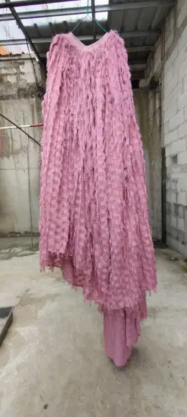 Rok Bulu pink, Berekor, cocok untuk berfoto
