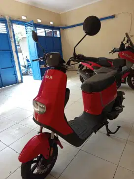 Sepeda listrik viar C2 kondisi bagus
