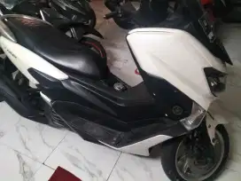 Yamaha. NMAX 2016 tgn 1 ors mesin hls PJK aman lkp