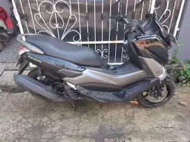 YAMAHA N MAX 2017