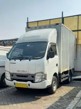 KM5RB CASH 2025 2M BOX JUMBO TRAGA ISUZU 2.5 MT 2022 pick up l300 2024