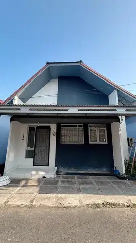 DISEWAKAN RUMAH 2 kmr tidur