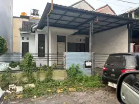 Di jual rumah buduran
