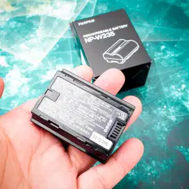 Batre Fujifilm NP-W235. ORIGINAL 100%. baterai battery Fuji
